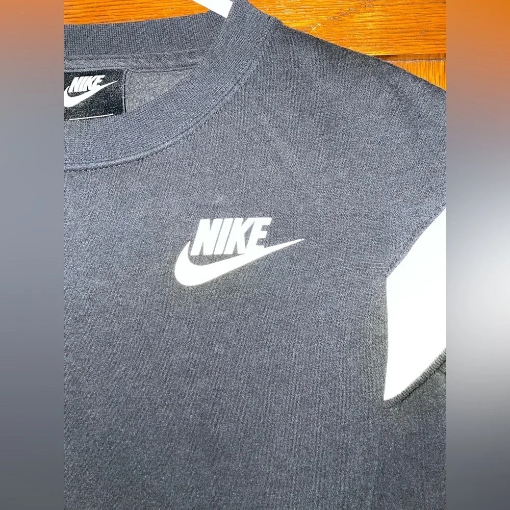 Nike Girl’s Pull Over T-Shirt Dress with Pockets